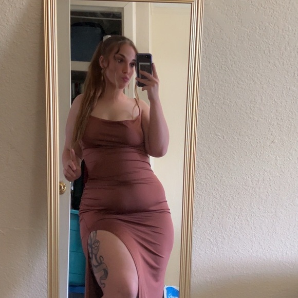 Meet your Posher, Destiny - Picture 3 of 6